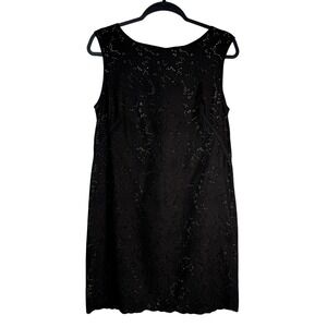 LOFT Black Floral Eyelet Cotton Shift Dress Size 10(Sm) Sleeveless LBD Scalloped